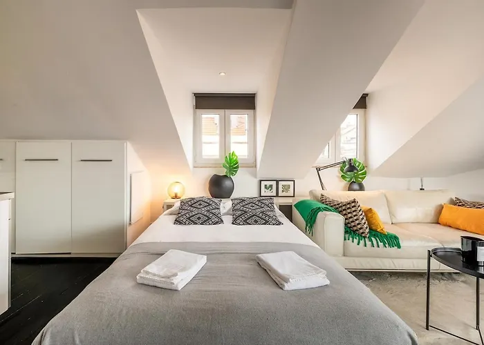 Stylish Penthouse W Terrace By Porta85 * Lisboa