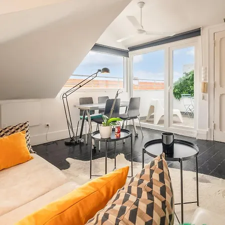 Stylish Penthouse W Terrace By Porta85 شقة